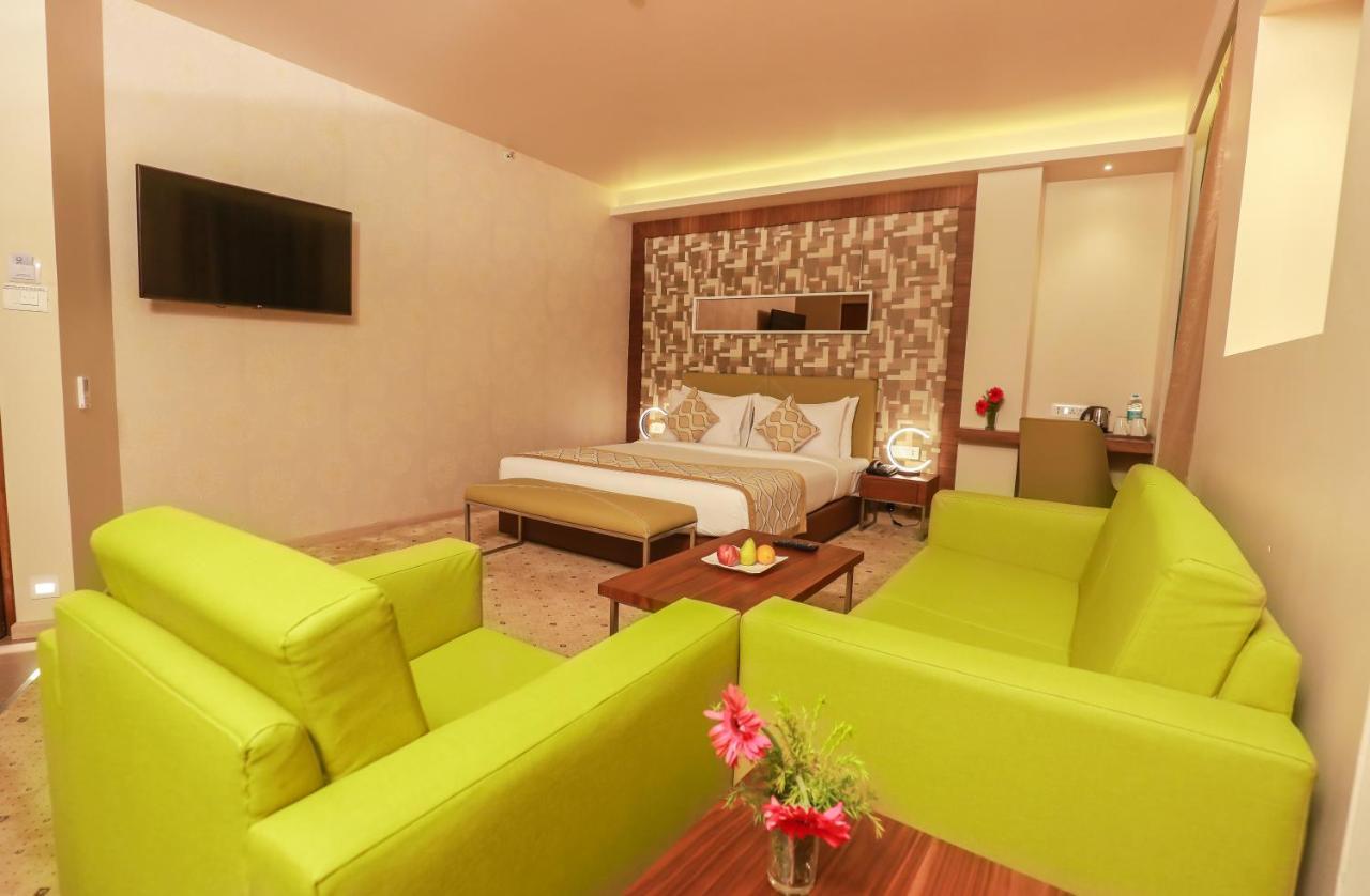 Ira By Orchid Bhubaneswar Hotel Kültér fotó