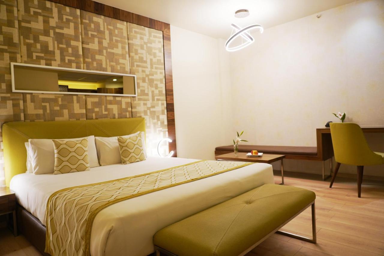 Ira By Orchid Bhubaneswar Hotel Kültér fotó