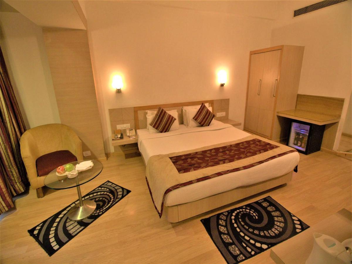 Ira By Orchid Bhubaneswar Hotel Kültér fotó