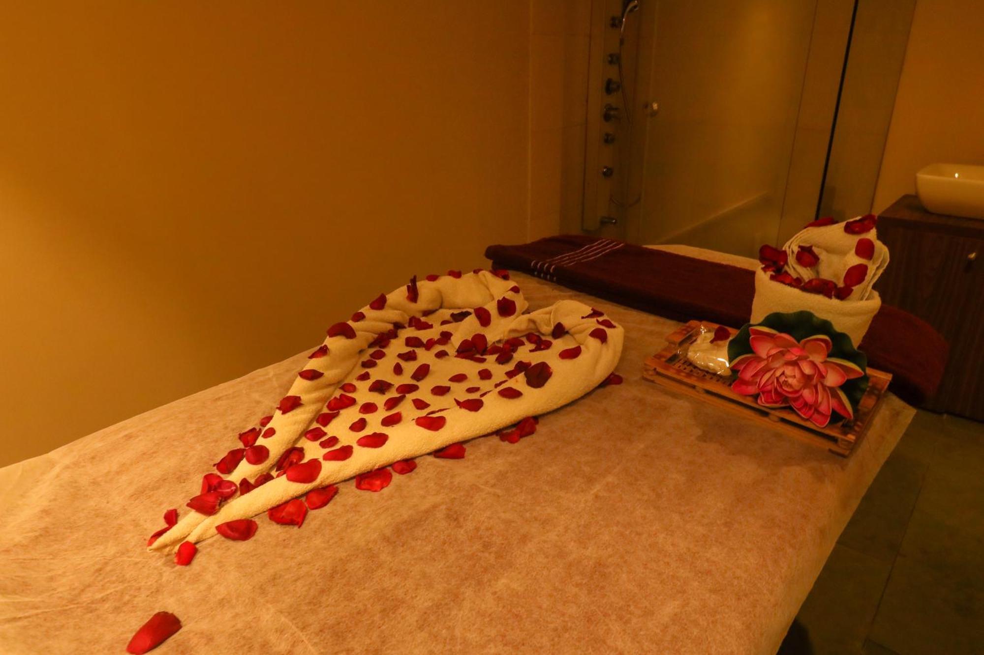 Ira By Orchid Bhubaneswar Hotel Kültér fotó