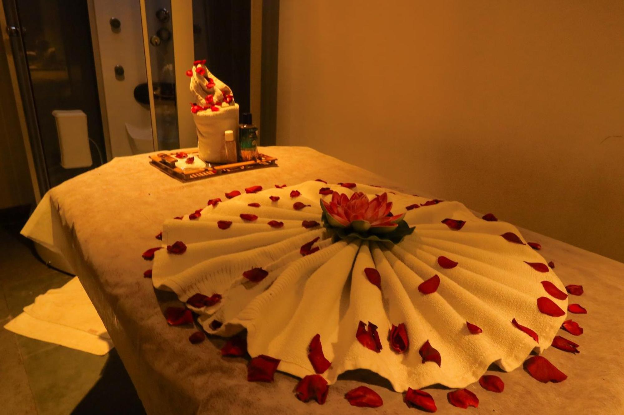 Ira By Orchid Bhubaneswar Hotel Kültér fotó
