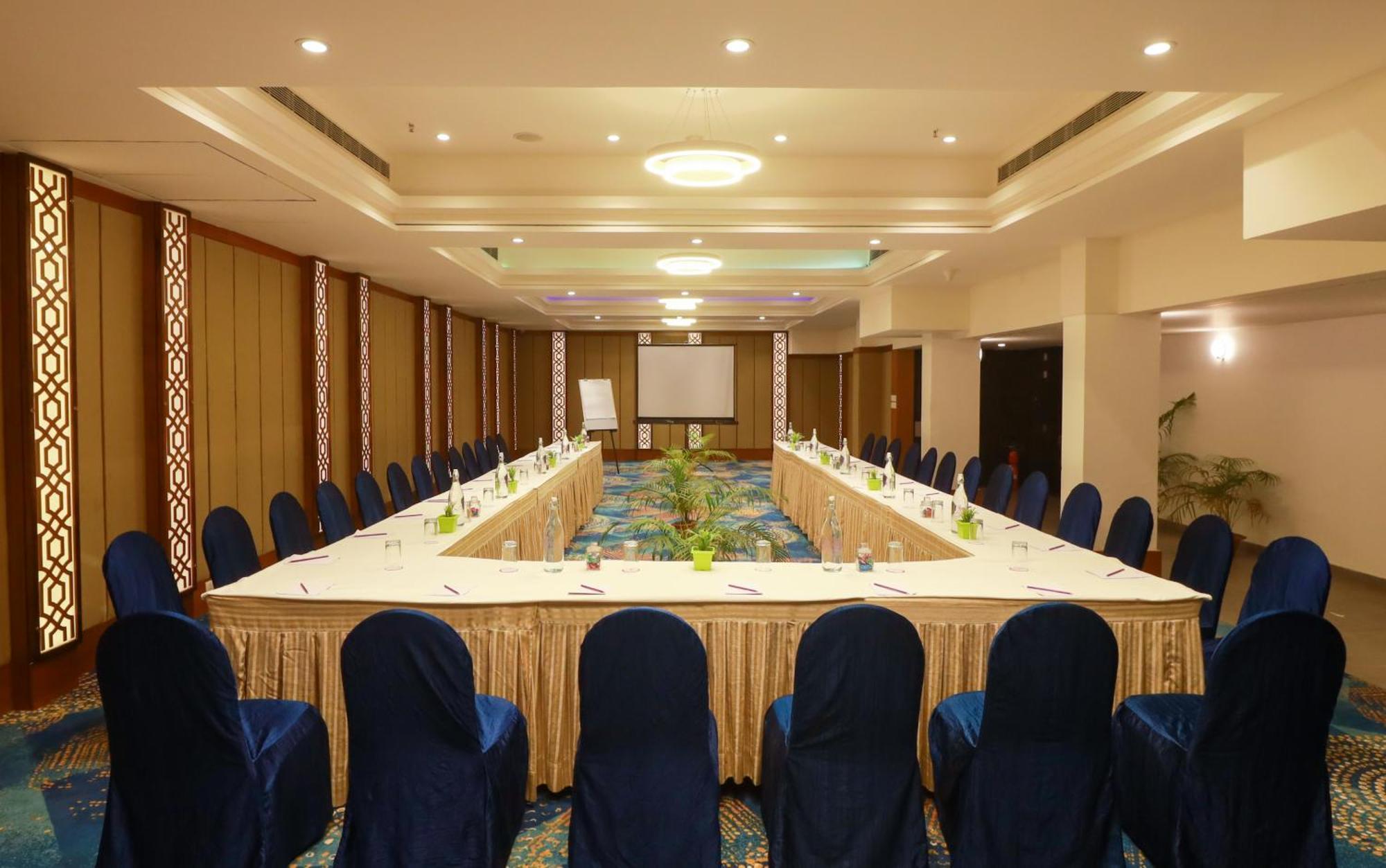 Ira By Orchid Bhubaneswar Hotel Kültér fotó