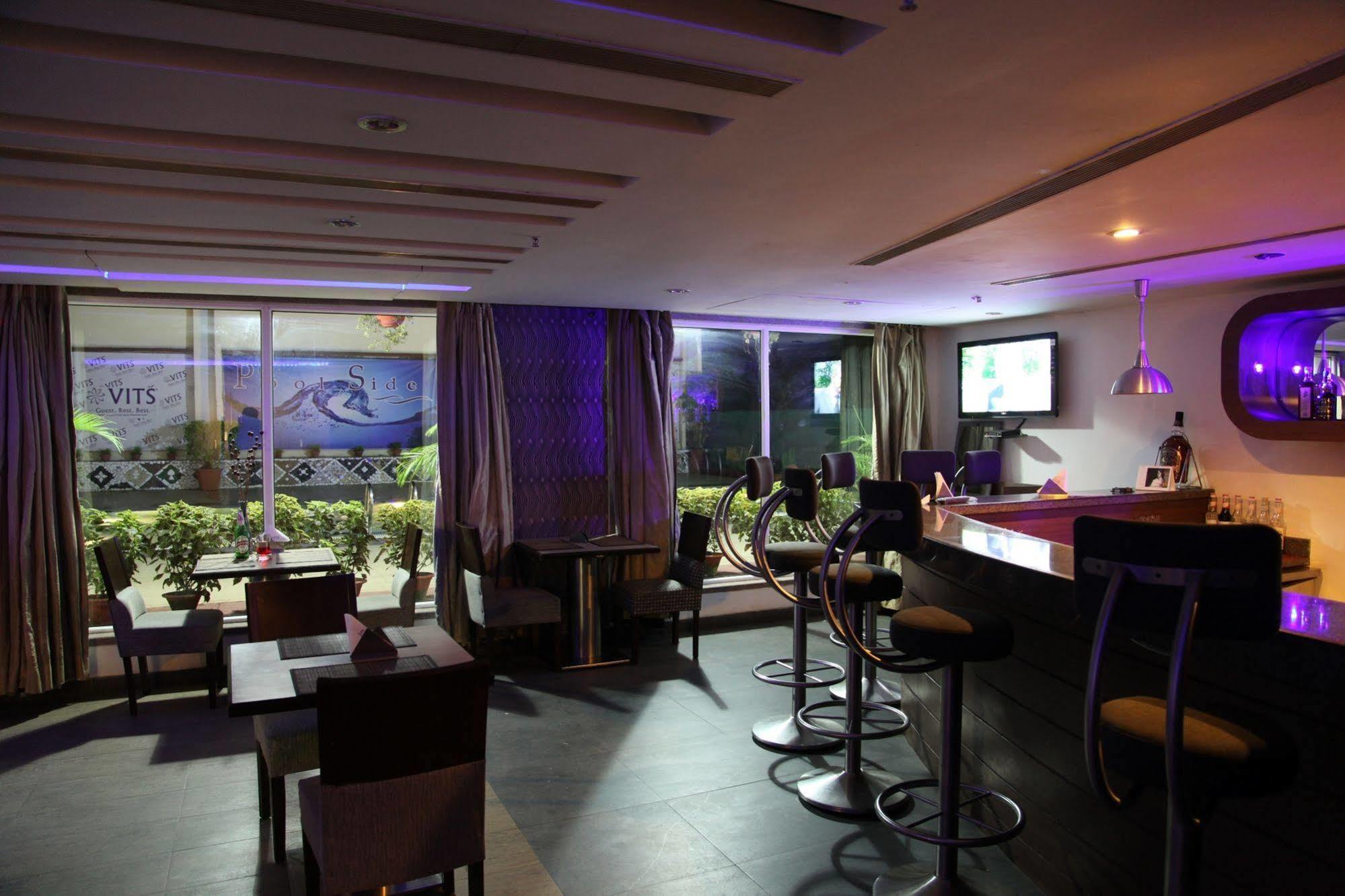 Ira By Orchid Bhubaneswar Hotel Kültér fotó