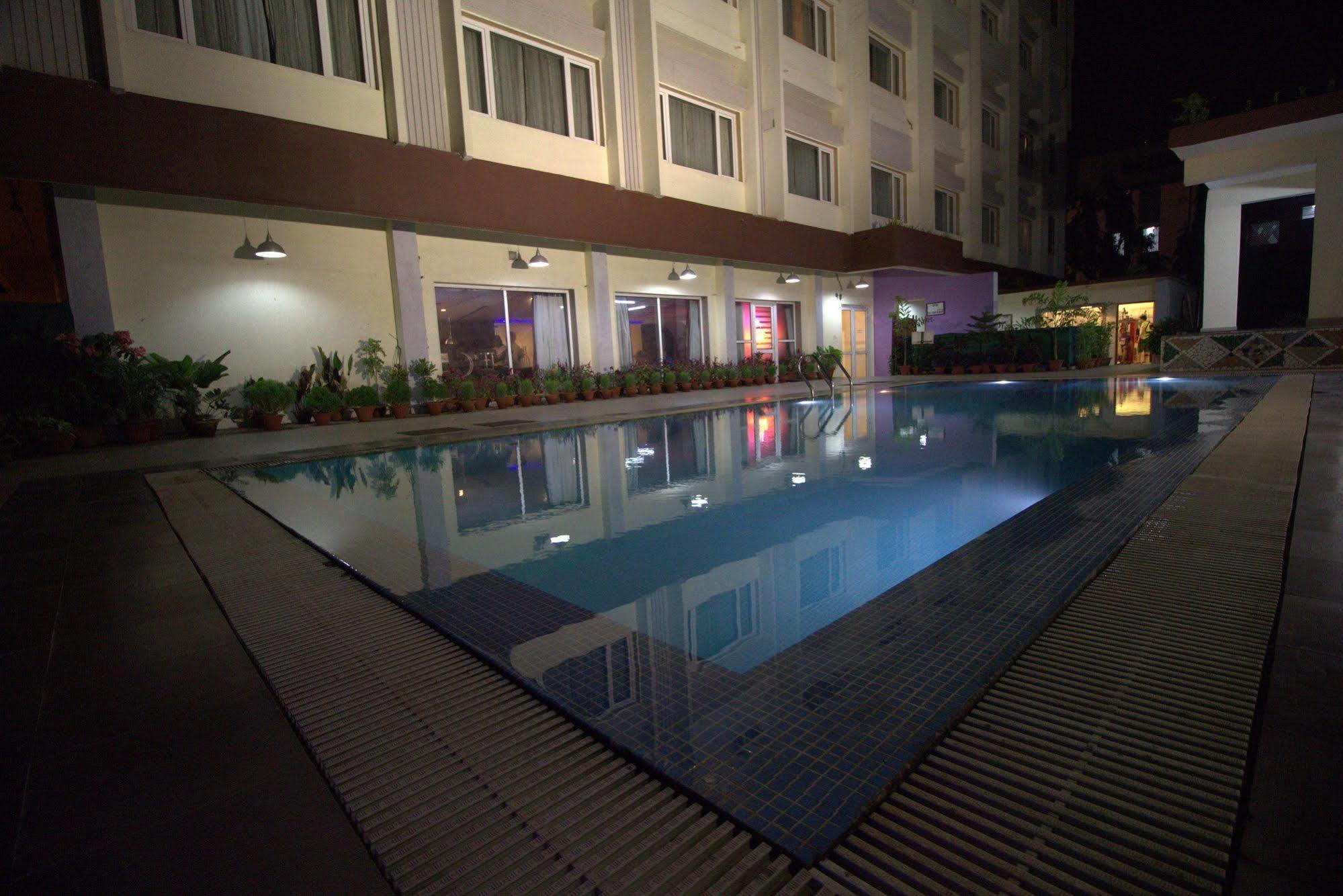 Ira By Orchid Bhubaneswar Hotel Kültér fotó