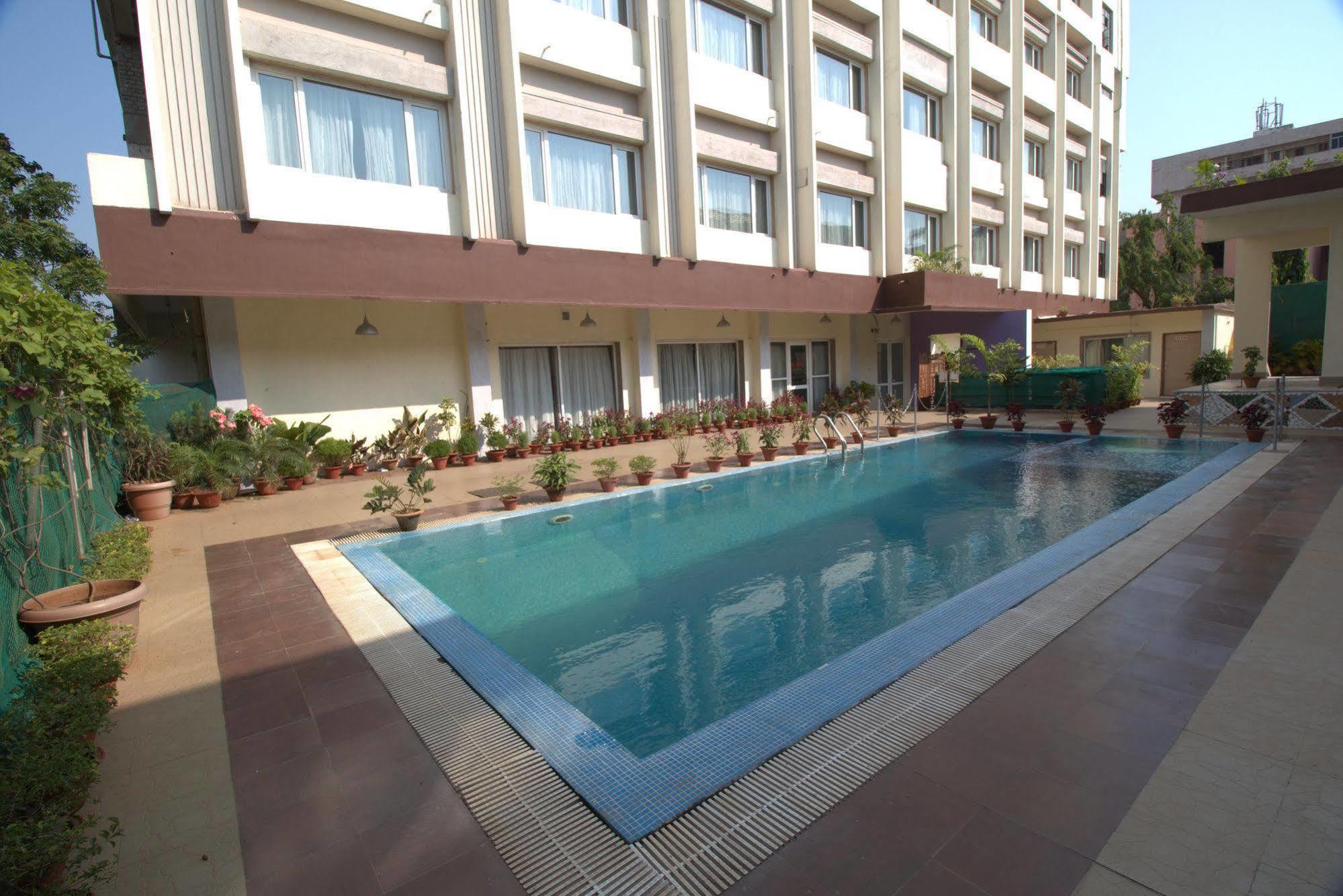 Ira By Orchid Bhubaneswar Hotel Kültér fotó