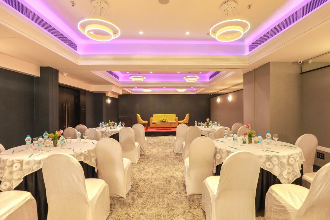 Ira By Orchid Bhubaneswar Hotel Kültér fotó